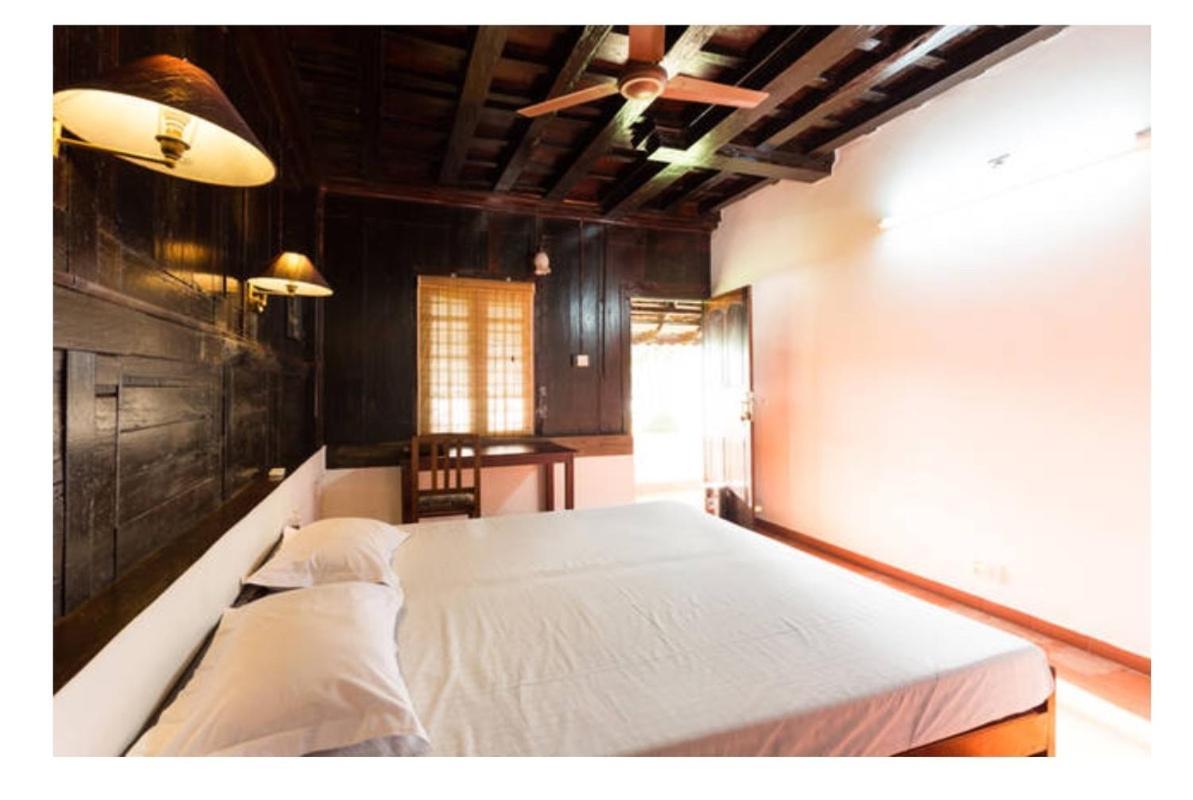 The Pamba Heritage Villa Champakulam Екстериор снимка